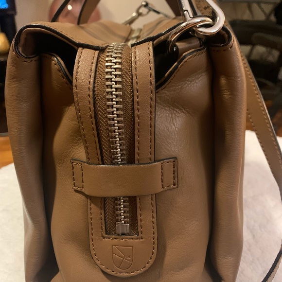 Aritzia six eleven duffle - Picture 4 of 8